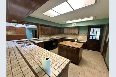 14120 Hwy 105 E, Conroe, TX 77306 - Photo 16