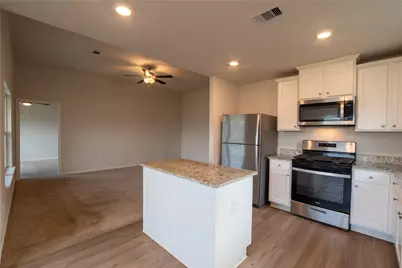 16109 Sugar Falls Drive, Conroe, TX 77303 - Photo 10