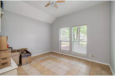 6602 Castle Lane Drive, Houston, TX 77066 - Photo 24
