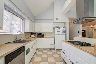 6602 Castle Ln Dr, Houston, TX 77066 - Photo 12