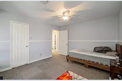 6602 Castle Lane Drive, Houston, TX 77066 - Photo 20