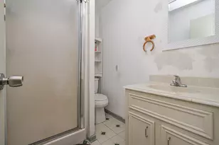6602 Castle Ln Dr, Houston, TX 77066 - Photo 38