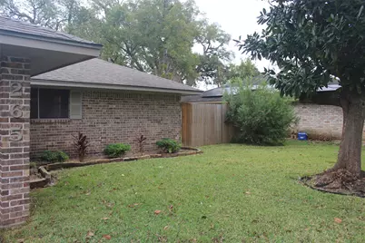 265 Wayne Drive, Clute, TX 77531 - Photo 6