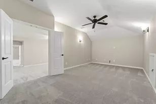 25210 Gaddis Oaks Dr, Spring, TX 77389 - Photo 32