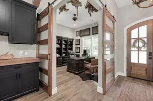 13048 Royal Oak Ct, Montgomery, TX 77316 - Photo 8