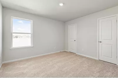 8127 Burnt Orchid Drive, Houston, TX 77016 - Photo 14