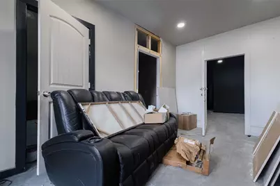 9205 Mesa Drive, Houston, TX 77028 - Photo 16
