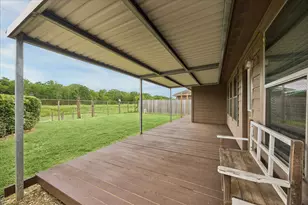 431 Decoster Blvd, Alvin, TX 77511 - Photo 28