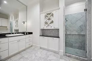 4702 Ivanhoe St, Houston, TX 77027 - Photo 28