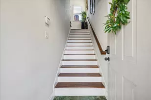 2207 Austin St, Houston, TX 77002 - Photo 2