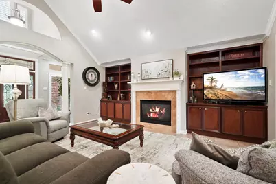 6919 Rustling Oaks Drive, Richmond, TX 77469 - Photo 6