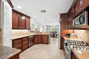 6919 Rustling Oaks Dr, Richmond, TX 77469 - Photo 12