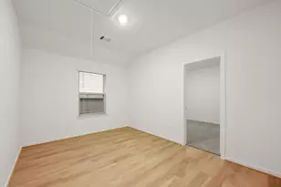 16213 Parish Pointe Ct, Conroe, TX 77302 - Photo 14