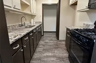 22450 Oakley Rd, New Caney, TX 77357 - Photo 8