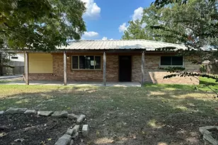 22450 Oakley Rd, New Caney, TX 77357 - Photo 2