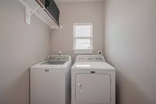 2604 Bevis St, Houston, TX 77008 - Photo 34