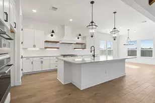 1818 S Wildflower Dr, Deer Park, TX 77536 - Photo 8