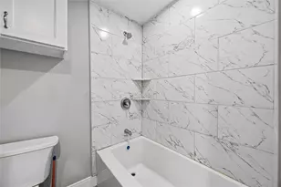 8129 Linda Vista Rd, Houston, TX 77028 - Photo 24