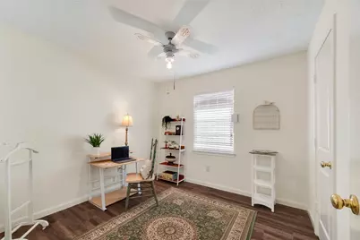 9219 Linda Vista Road, Houston, TX 77078 - Photo 18