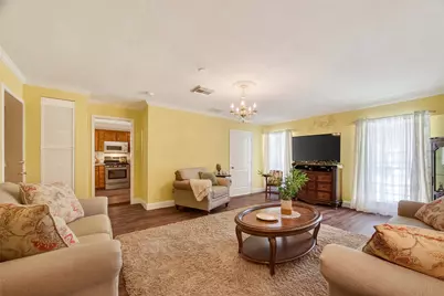 9219 Linda Vista Road, Houston, TX 77078 - Photo 4