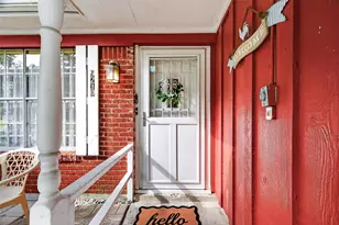 9219 Linda Vista Rd, Houston, TX 77078 - Photo 2