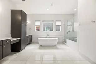 723 Nagle St, Houston, TX 77003 - Photo 1
