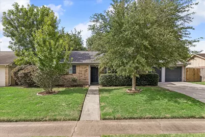 5811 Spruce Forest Drive, Houston, TX 77092 - Photo 2
