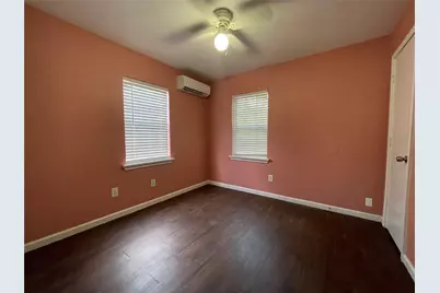 2407 Bastrop #2, Houston, TX 77004 - Photo 8