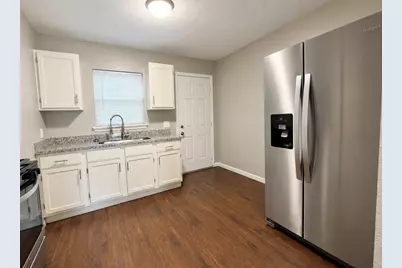 2407 Bastrop #2, Houston, TX 77004 - Photo 4