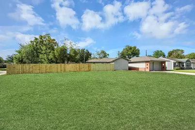 5803 Darnell Street, Houston, TX 77074 - Photo 40