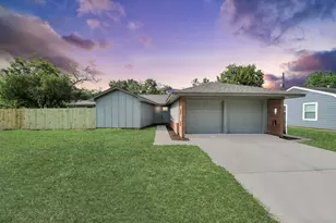 5803 Darnell St, Houston, TX 77074 - Photo 2