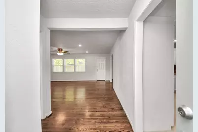 5803 Darnell Street, Houston, TX 77074 - Photo 2