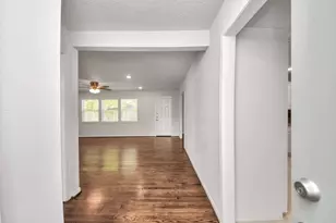 5803 Darnell St, Houston, TX 77074 - Photo 2