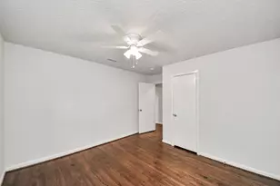 5803 Darnell St, Houston, TX 77074 - Photo 24