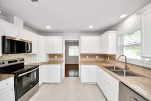 5803 Darnell St, Houston, TX 77074 - Photo 14