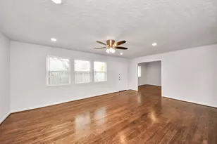 5803 Darnell St, Houston, TX 77074 - Photo 6