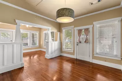 217 Teetshorn Street, Houston, TX 77009 - Photo 10