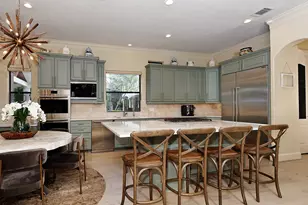 36 Golden Scroll Cir, The Woodlands, TX 77382 - Photo 12