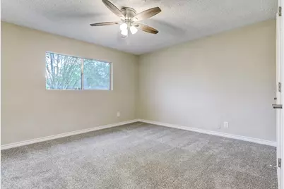 1717 11th Street N, Texas City, TX 77590 - Photo 12