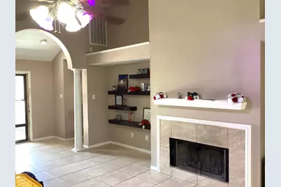 4626 Stonemede Drive, Friendswood, TX 77546 - Photo 4