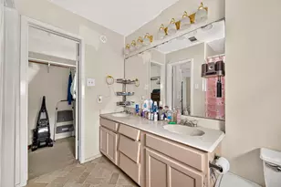 2307 Spring Dusk Ln, Spring, TX 77373 - Photo 14