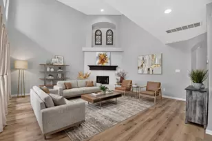 108 April Cove, Conroe, TX 77356 - Photo 2