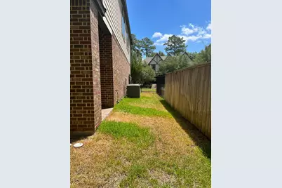 43 Daffodil Meadow Place, Tomball, TX 77375 - Photo 20