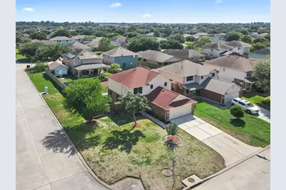 9522 Deep Valley Drive, Houston, TX 77044 - Photo 30