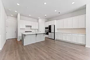 16514 Lake Austin St, Cypress, TX 77433 - Photo 10