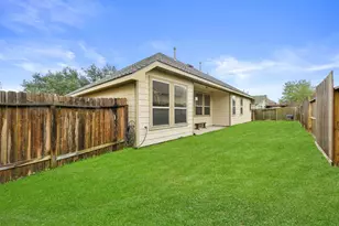 22403 Pebble Falls Ln, Tomball, TX 77375 - Photo 20