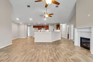 6827 Davy Crockett Dr, Manvel, TX 77578 - Photo 16