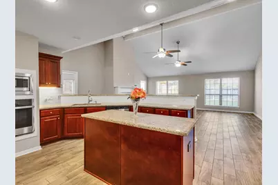 6827 Davy Crockett Drive, Manvel, TX 77578 - Photo 14