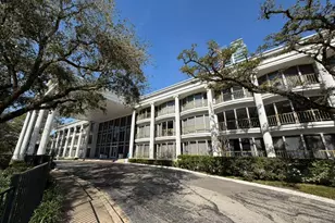 5050 Ambassador Way, Houston, TX 77056 - Photo 1