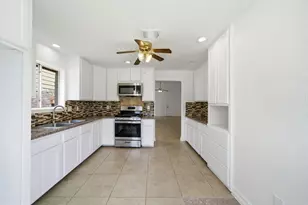 12330 Tambourine Dr, Houston, TX 77477 - Photo 14